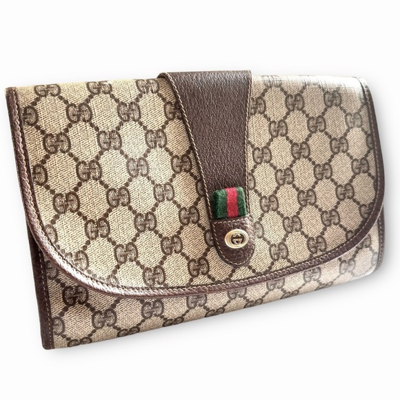 Gucci Clutch - Picture 14 of 17